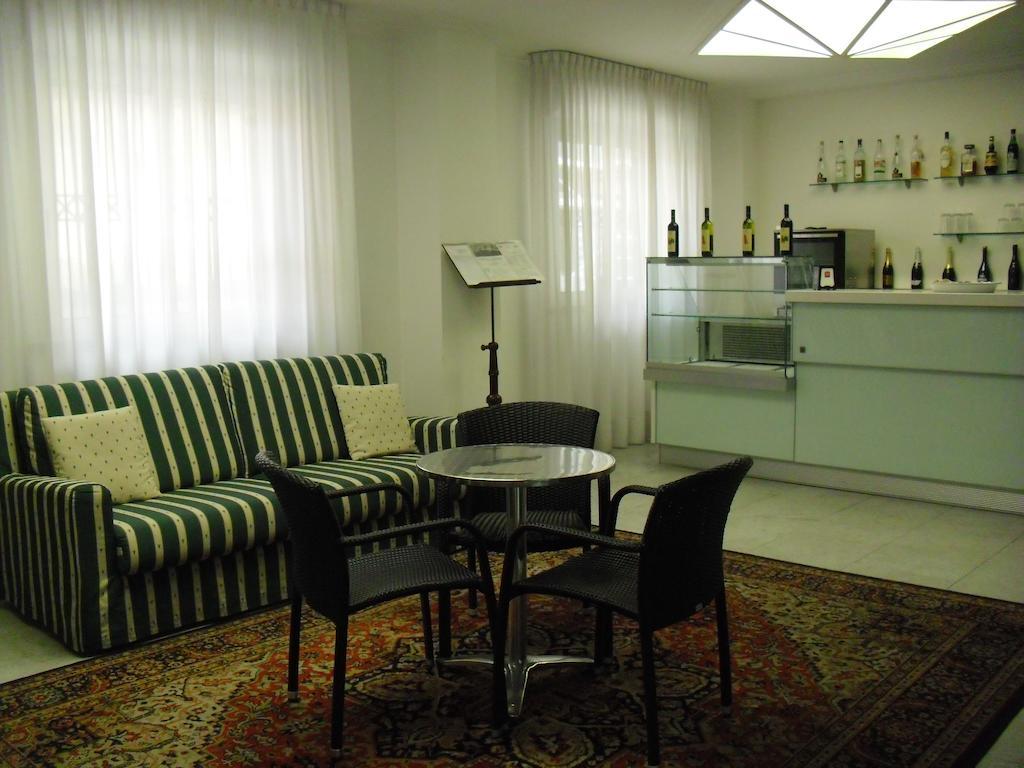 Residence Hotel Club House 카톨리카 외부 사진